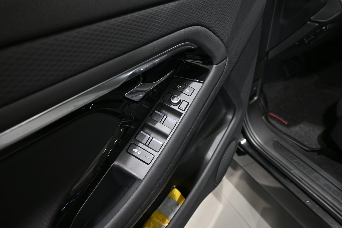 Foto Land-Rover Range Rover Evoque 27