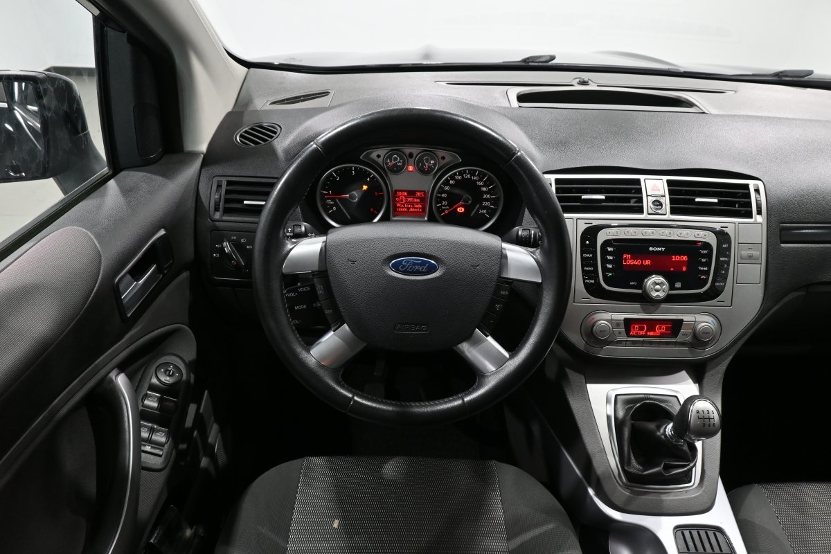 Foto Ford Kuga 16