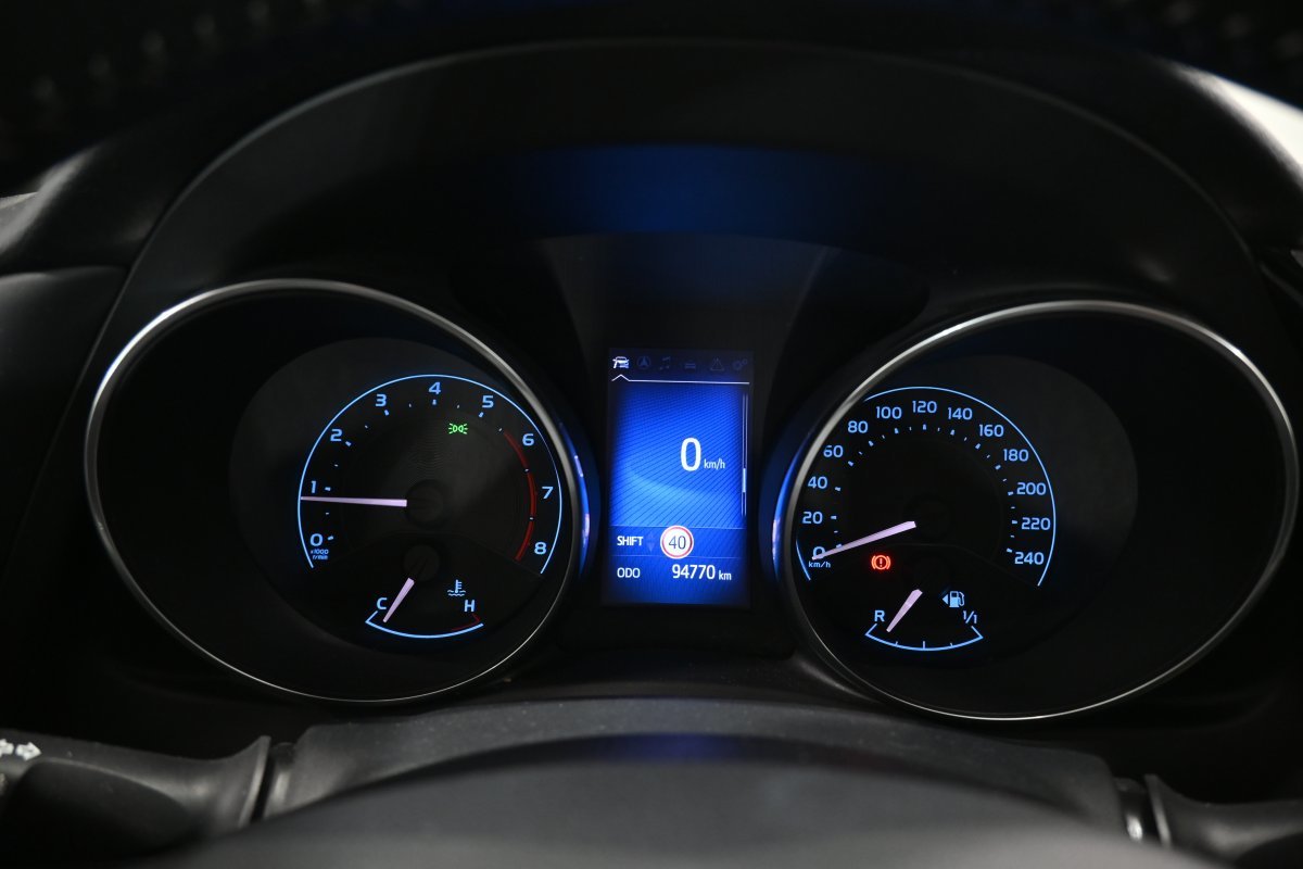 Foto Toyota Auris 14
