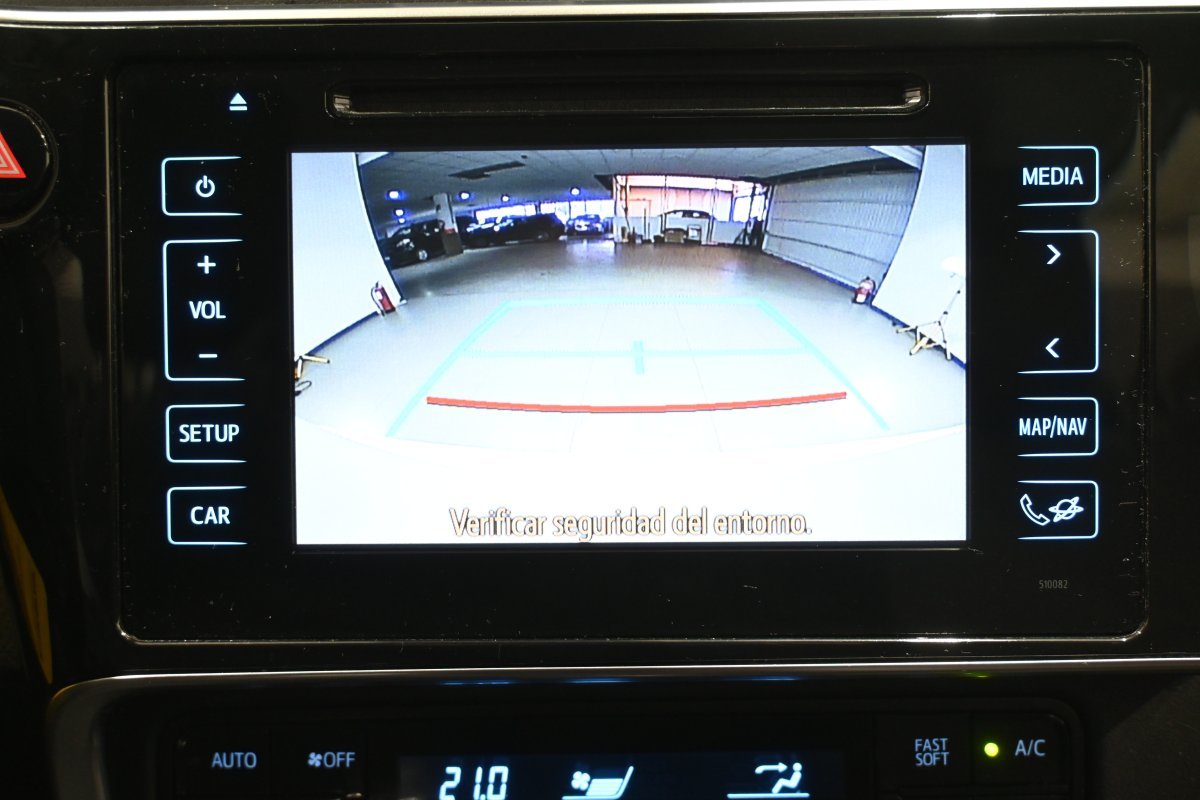 Foto Toyota Auris 16