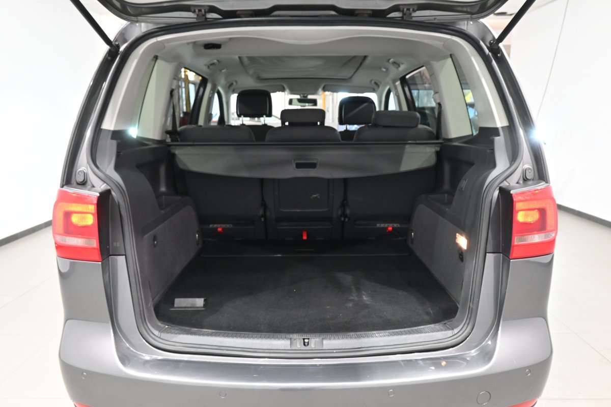 Foto Volkswagen Touran 8