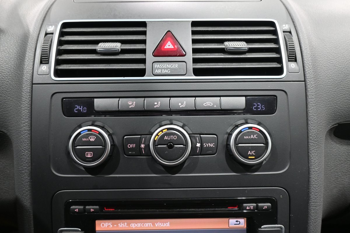 Foto Volkswagen Touran 16