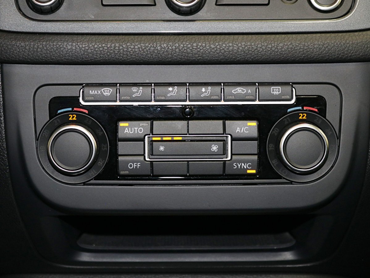 Foto Volkswagen Tiguan 22