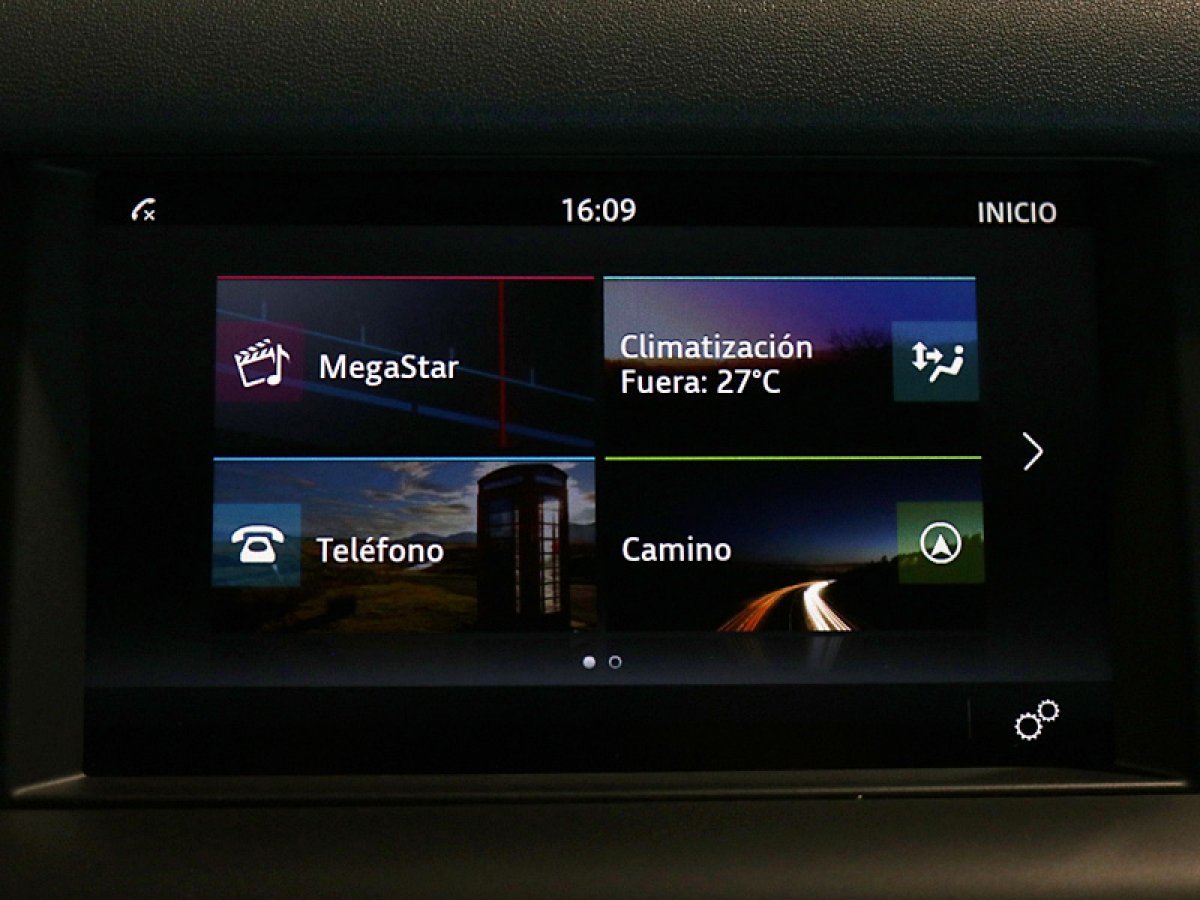 Foto Land-Rover Discovery Sport 18