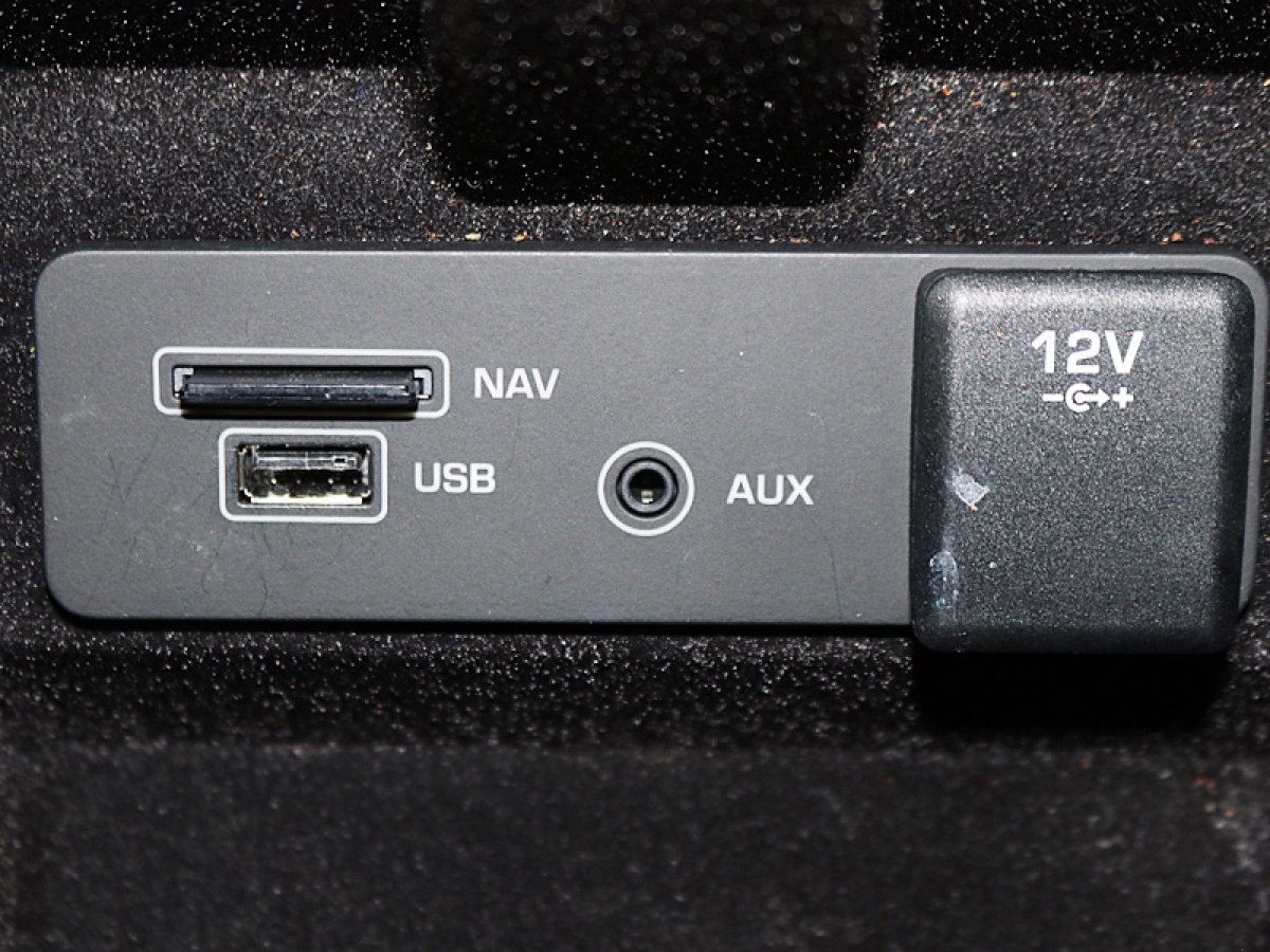 Foto Land-Rover Discovery Sport 26