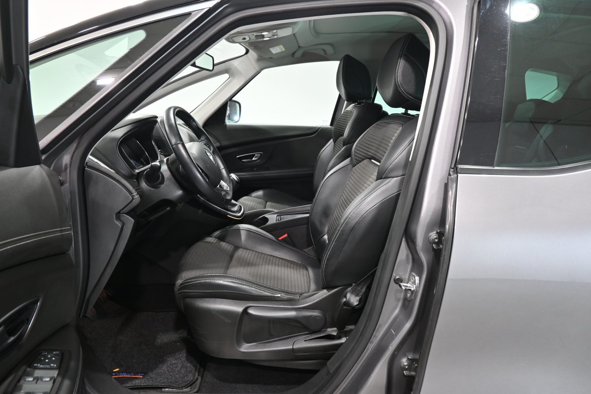 Foto Renault Scénic 10