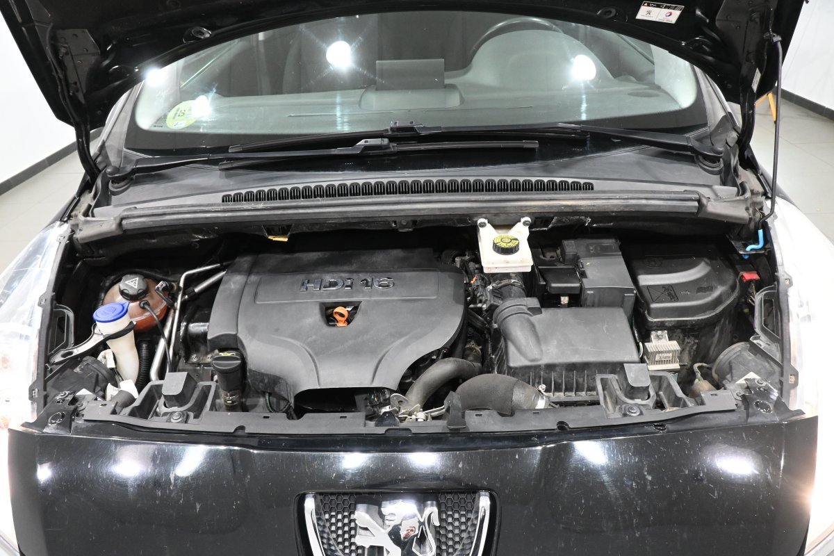 Foto Peugeot 5008 7