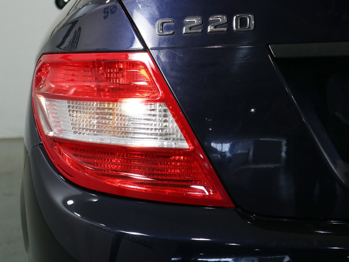 Foto Mercedes-Benz Clase C 9