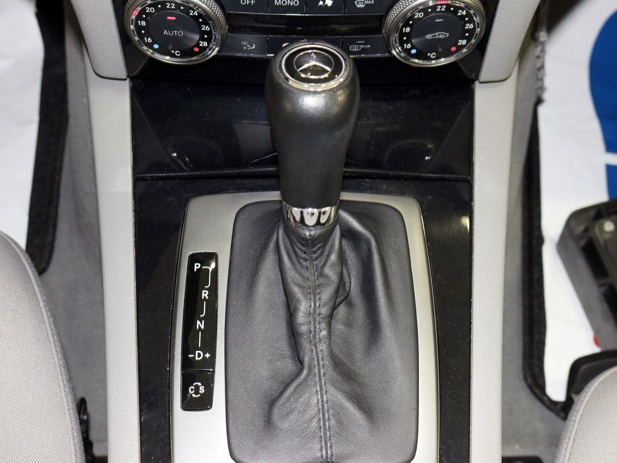 Foto Mercedes-Benz Clase C 20