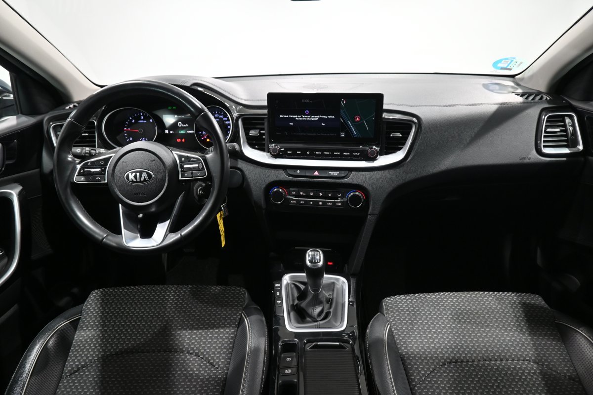 Foto Kia XCeed 18