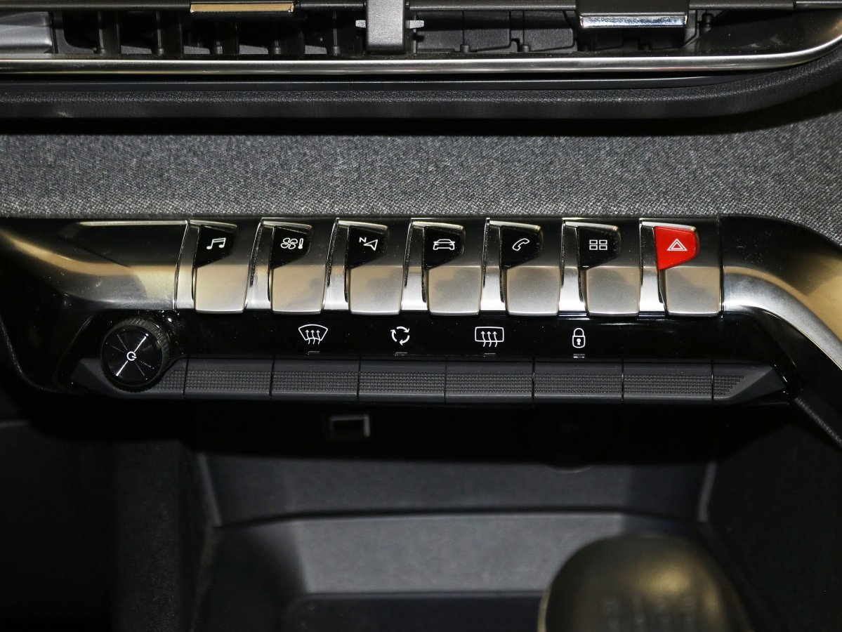 Foto Peugeot 3008 25