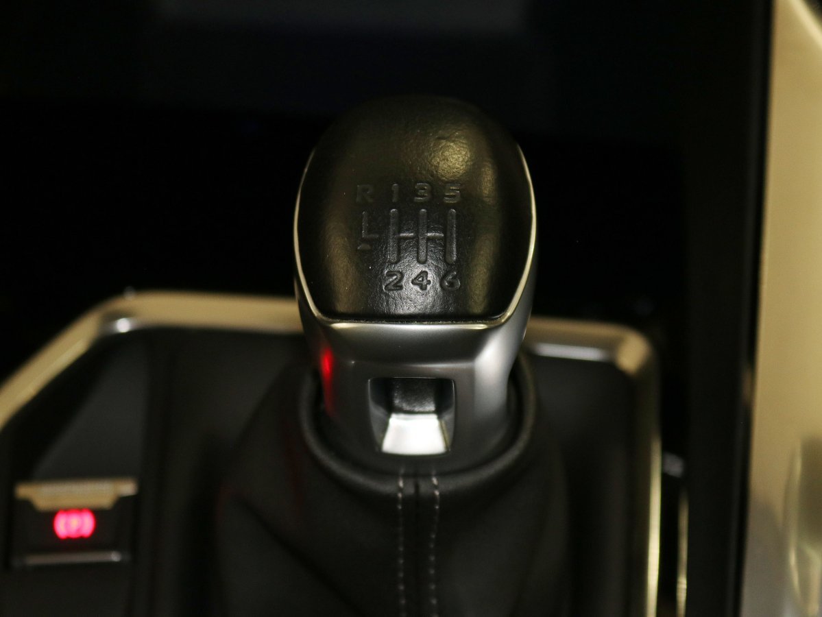 Foto Peugeot 3008 28