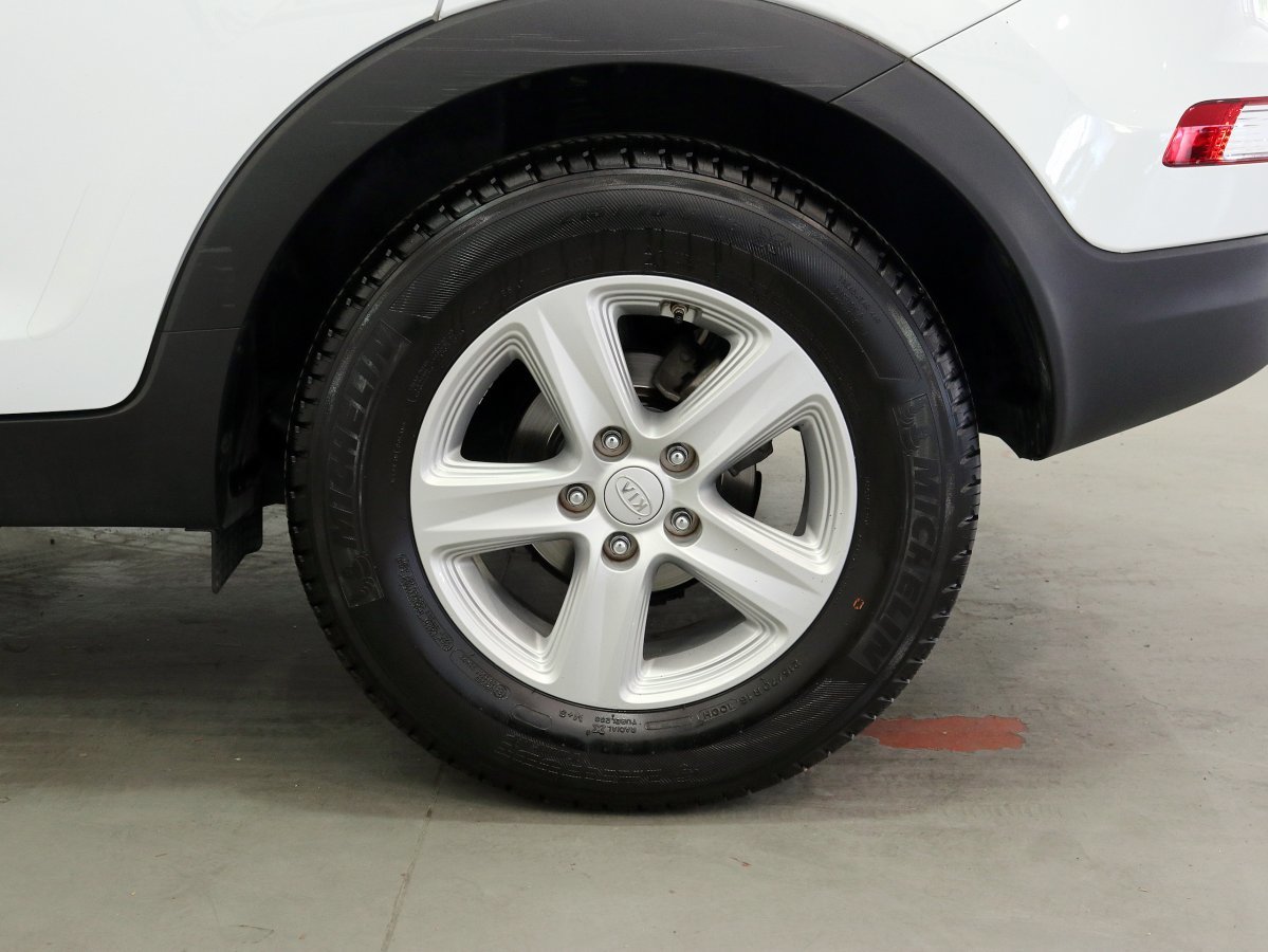 Foto Kia Sportage 32