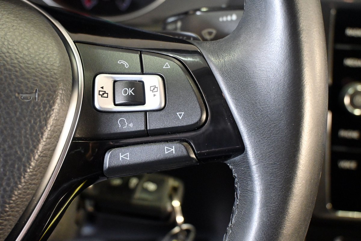 Foto Volkswagen Golf 37