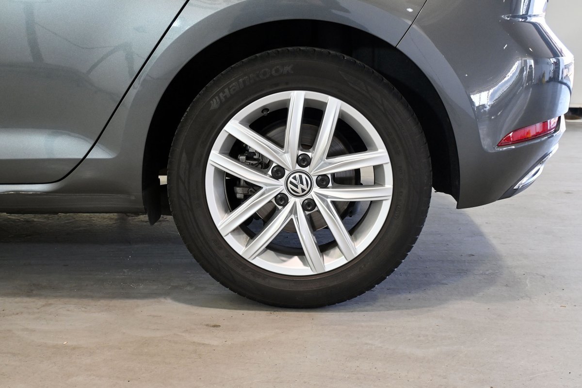 Foto Volkswagen Golf 41