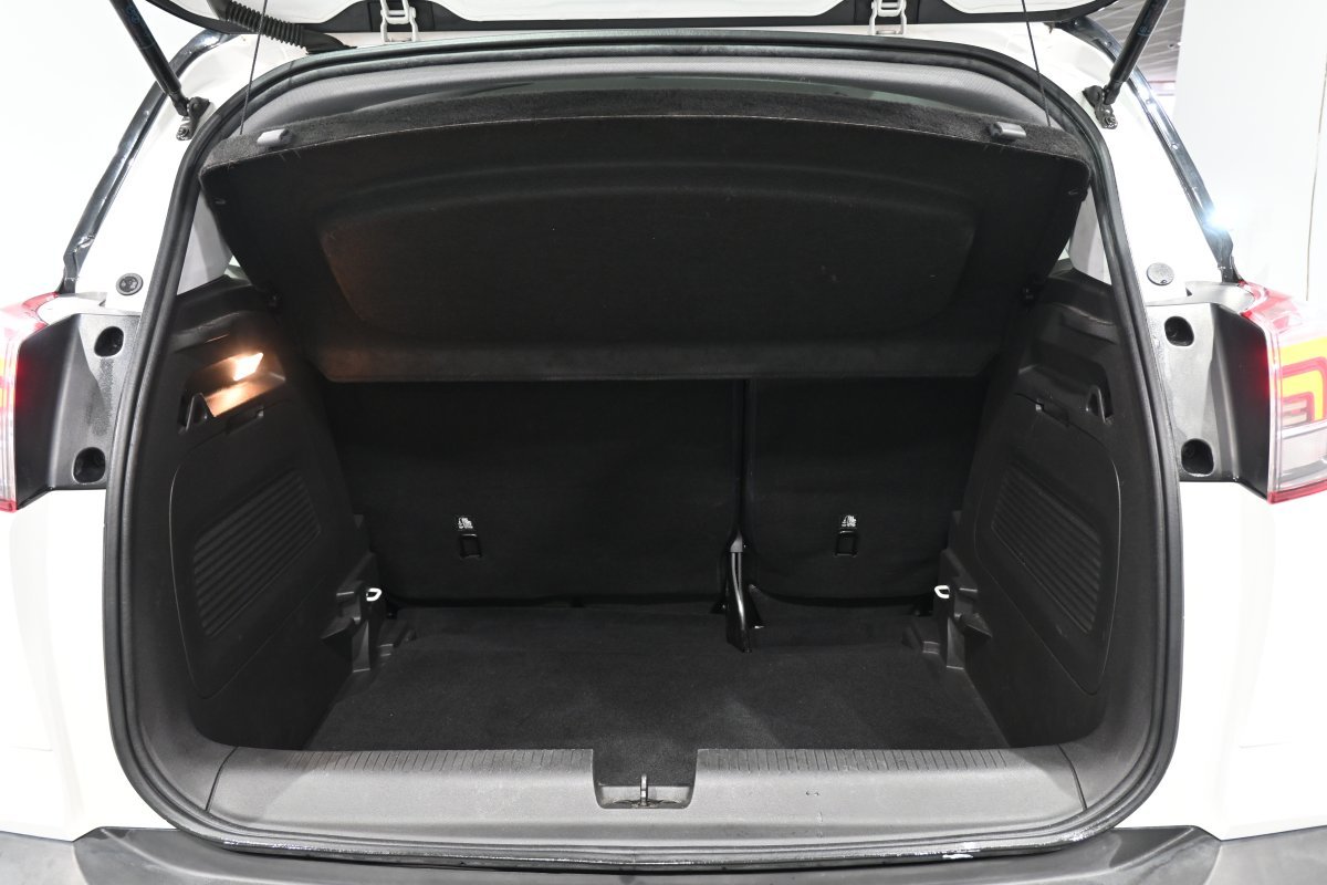 Foto Opel Crossland X 8