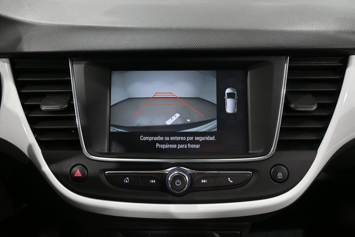 Foto Opel Crossland X 15