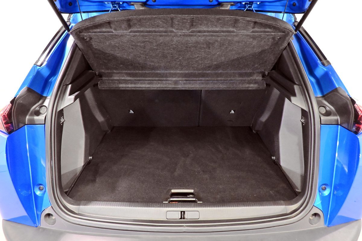 Foto Peugeot e-2008 8