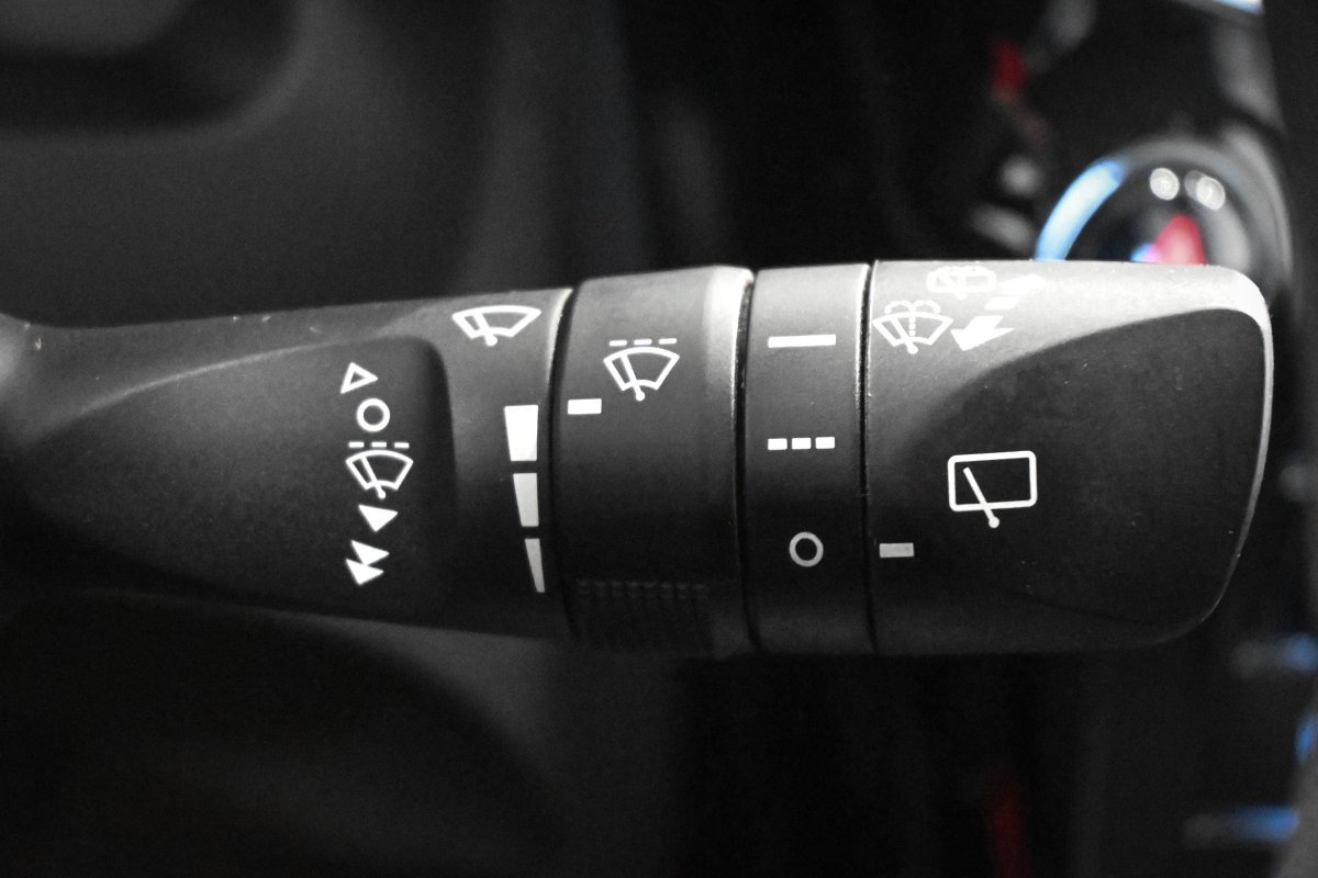 Foto Toyota Auris 15