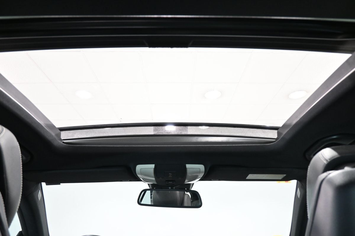 Foto Mercedes-Benz Clase E 26