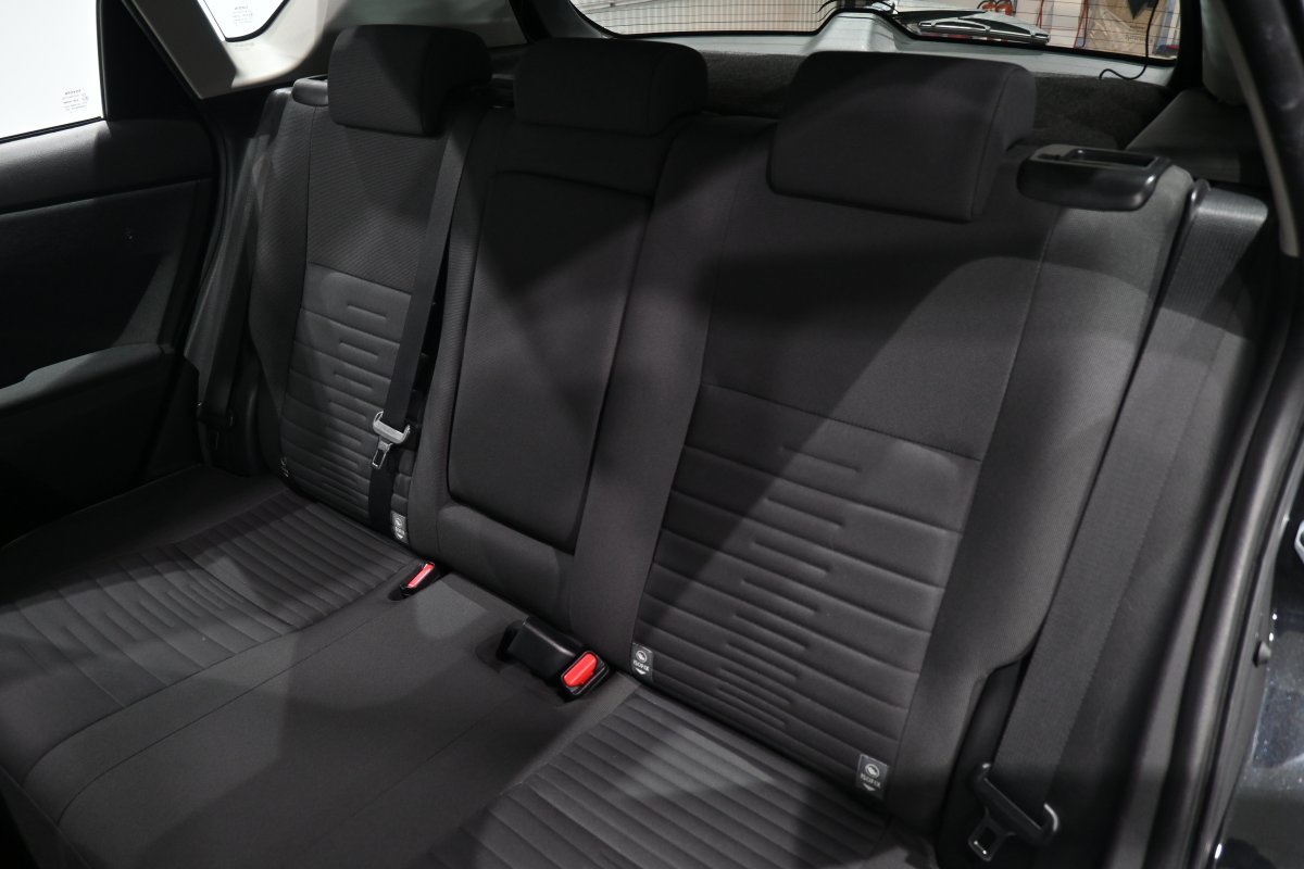 Foto Toyota Auris 12