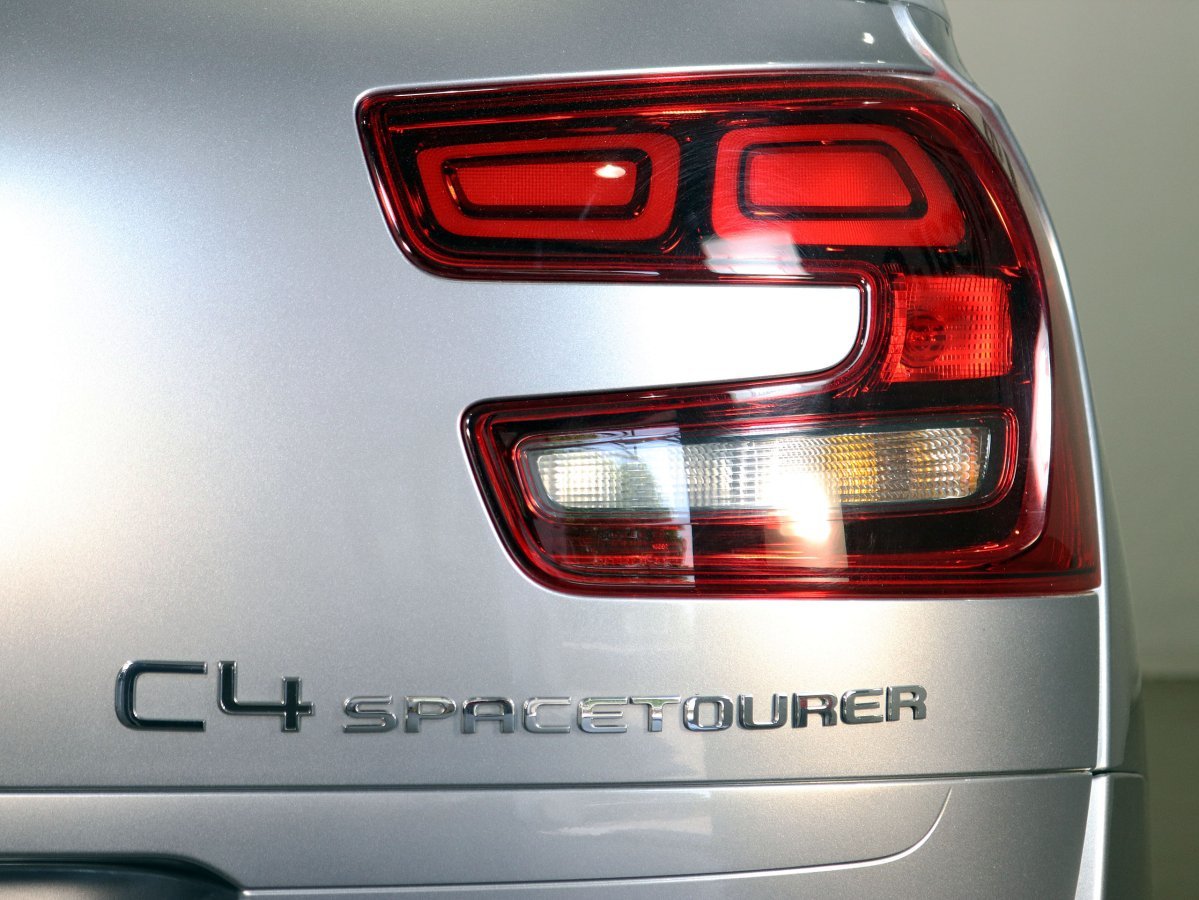 Foto Citroën Grand C4 SpaceTourer 11