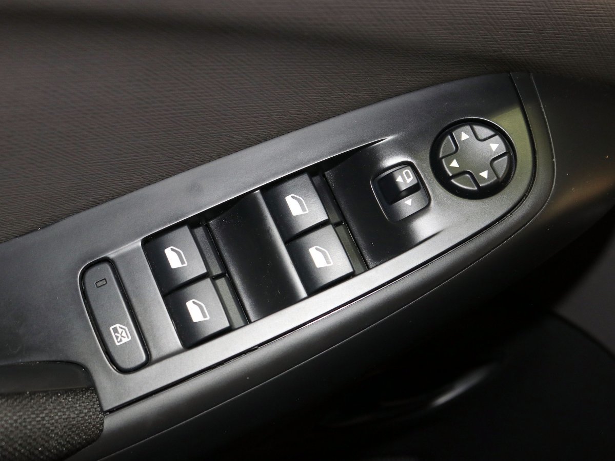 Foto Citroën Grand C4 SpaceTourer 24