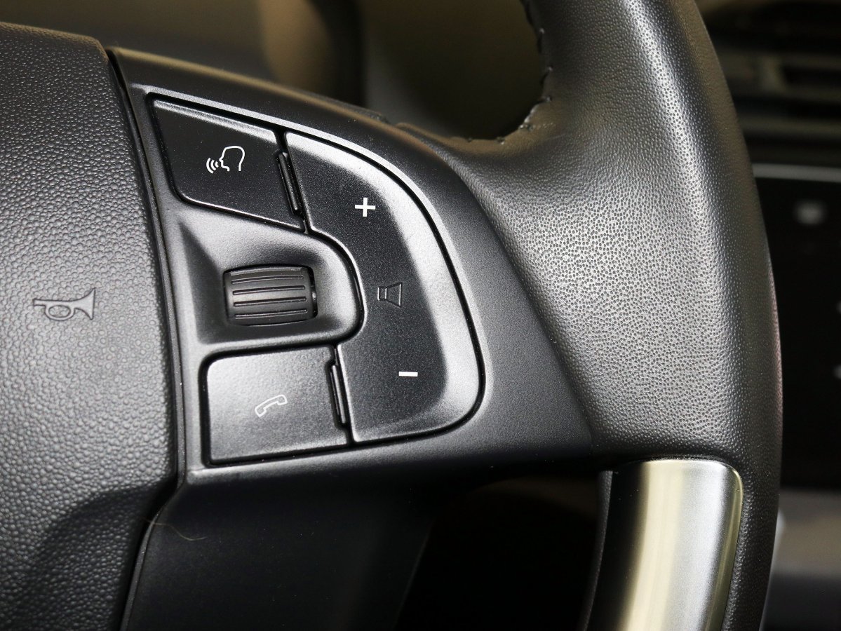 Foto Citroën Grand C4 SpaceTourer 28