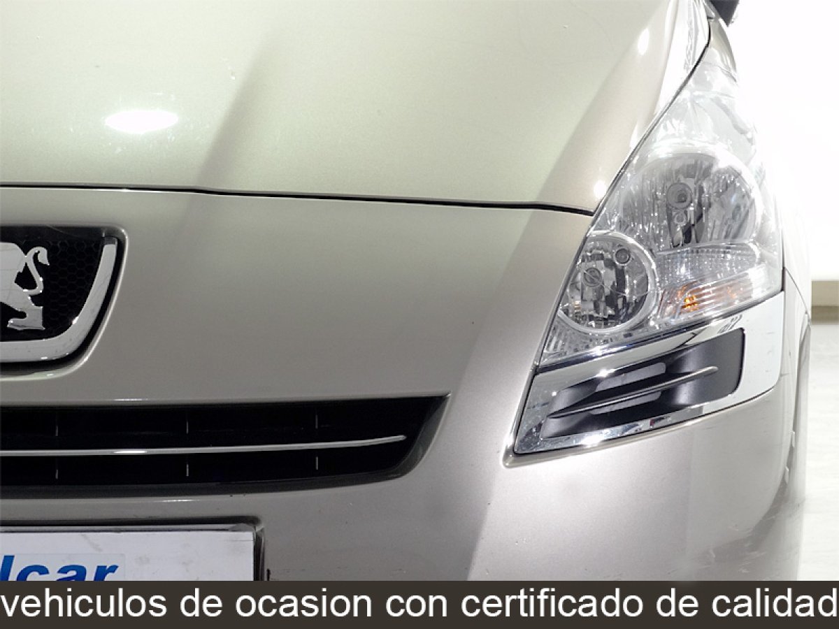 Foto Peugeot 5008 10