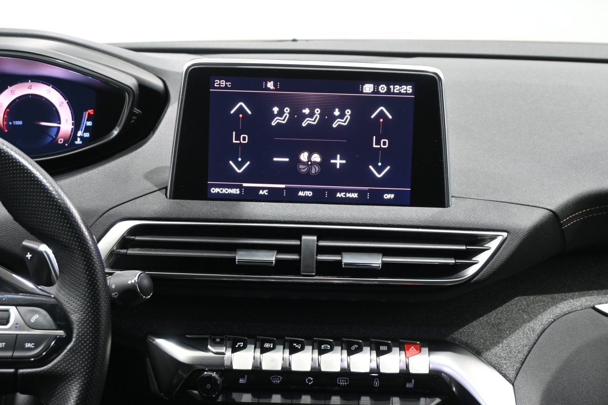 Foto Peugeot 5008 13