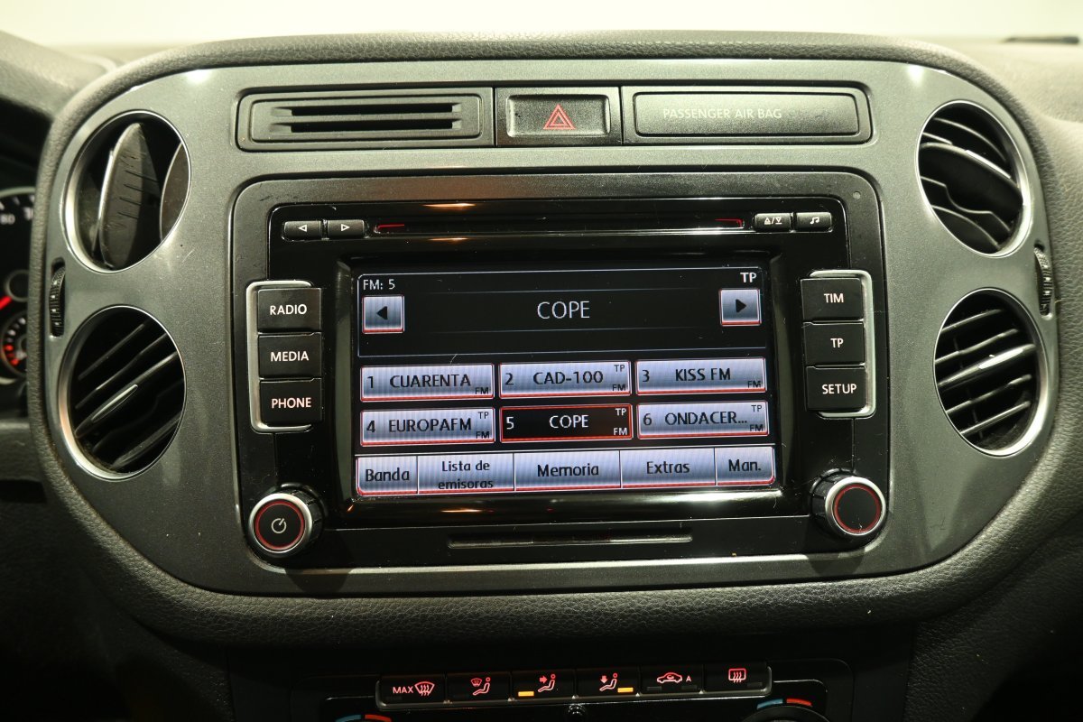 Foto Volkswagen Tiguan 14