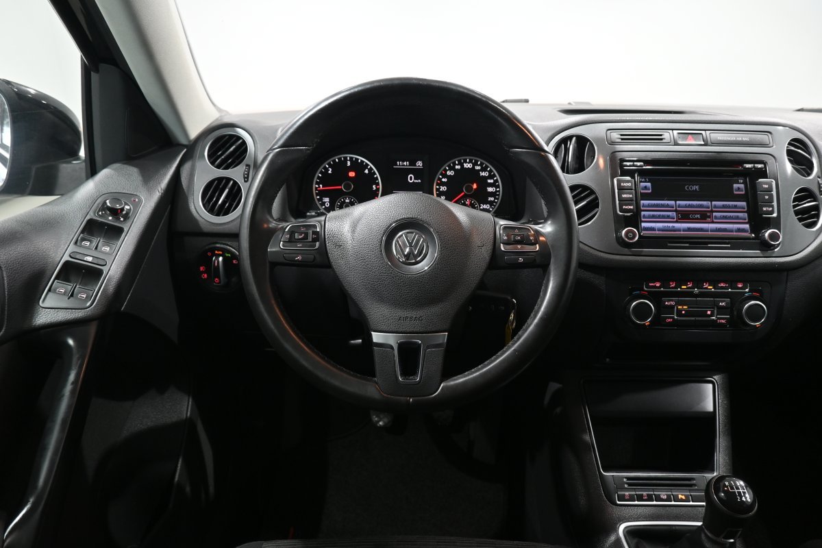 Foto Volkswagen Tiguan 18