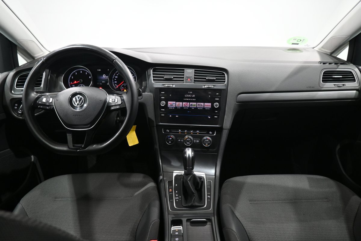 Foto Volkswagen Golf 17