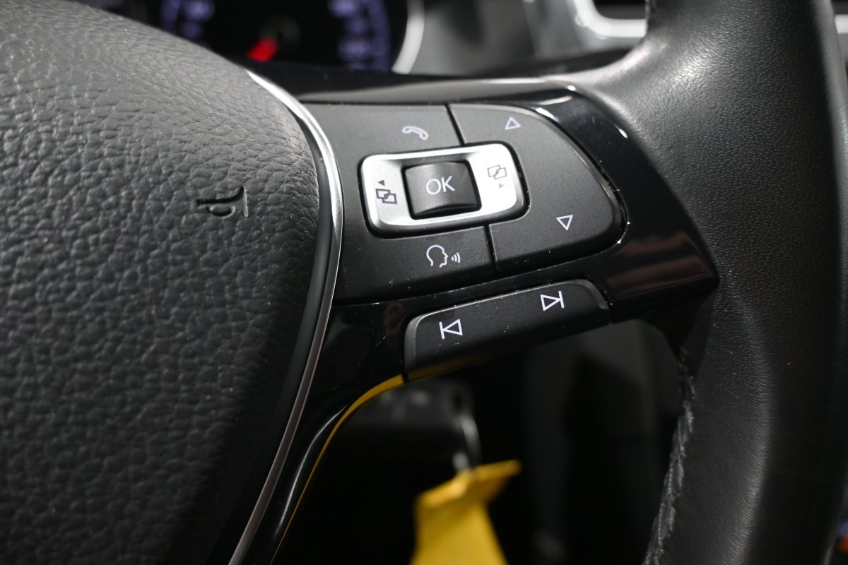 Foto Volkswagen Golf 21