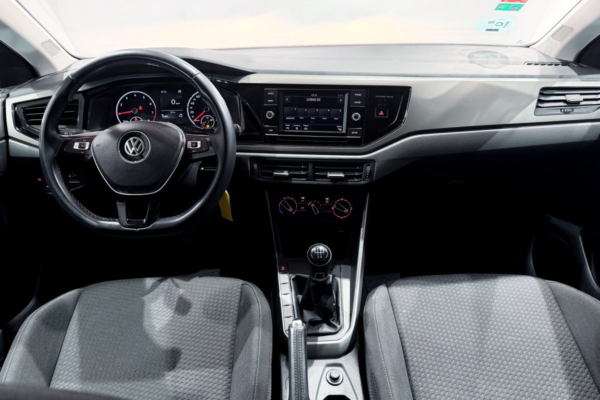 Foto Volkswagen Polo 16