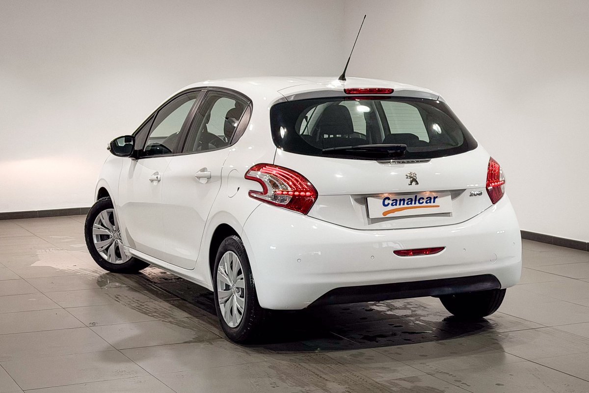 Foto Peugeot 208 6