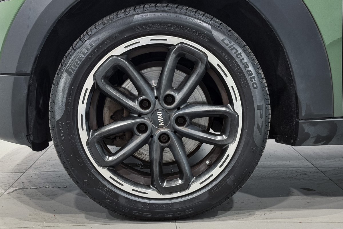 Foto Mini Countryman 24