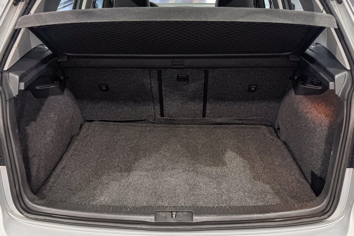 Foto Volkswagen Golf 8