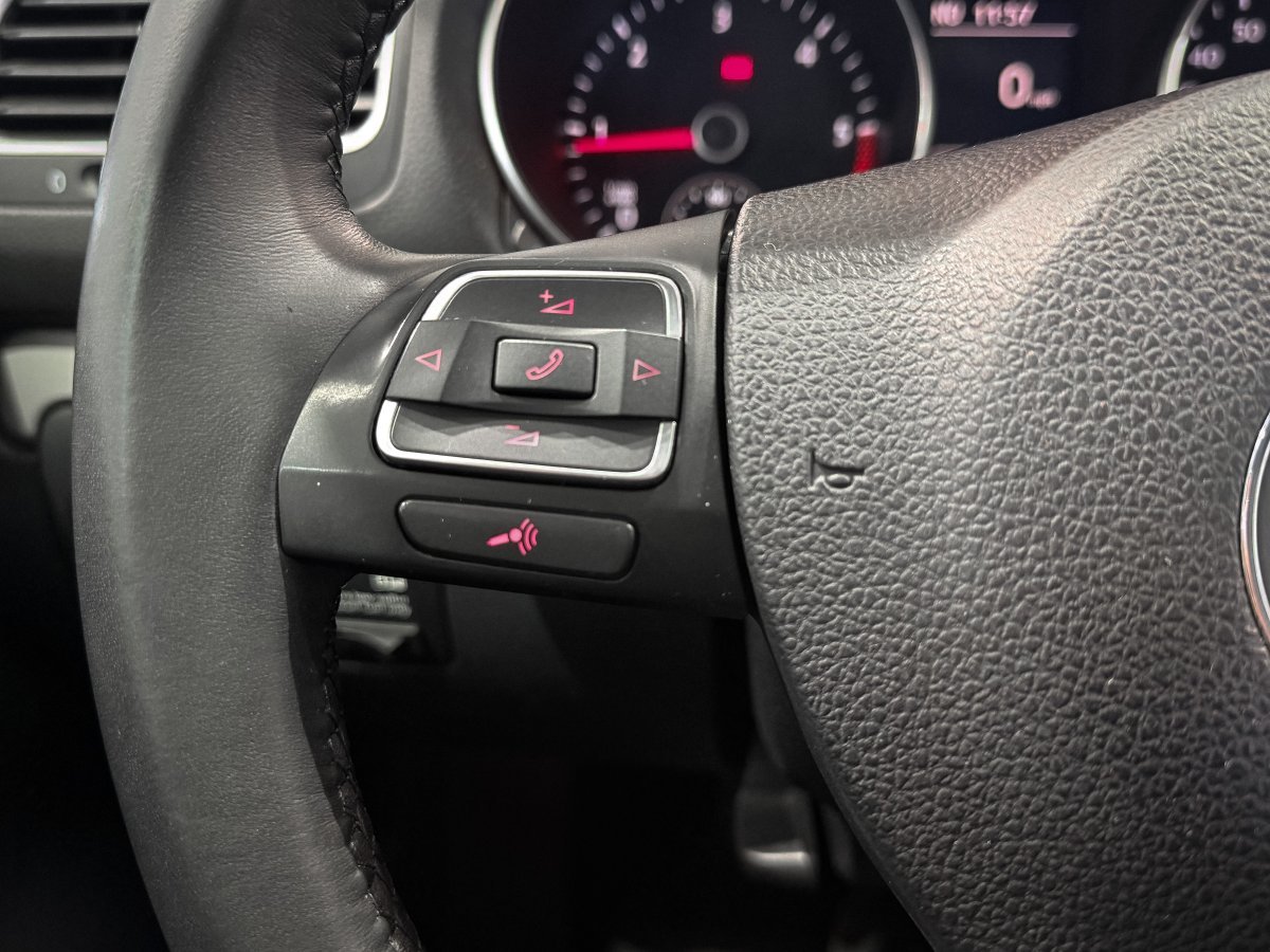 Foto Volkswagen Golf 20