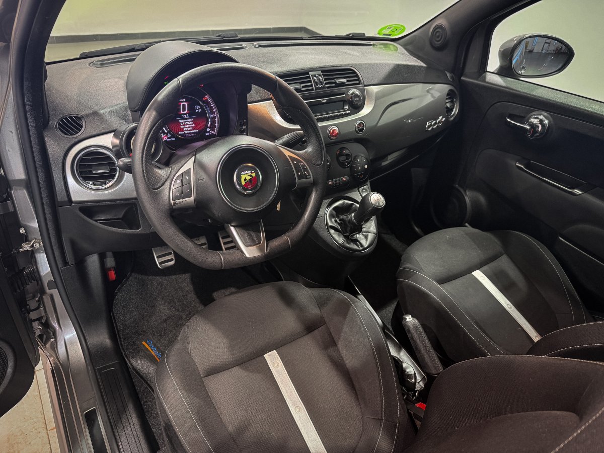 Foto Abarth 500C 8