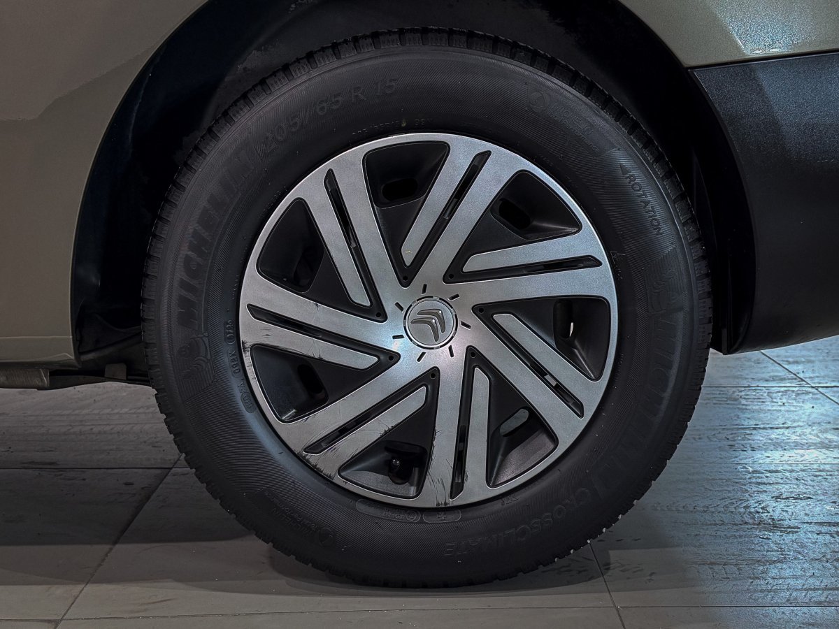 Foto Citroën Berlingo 25