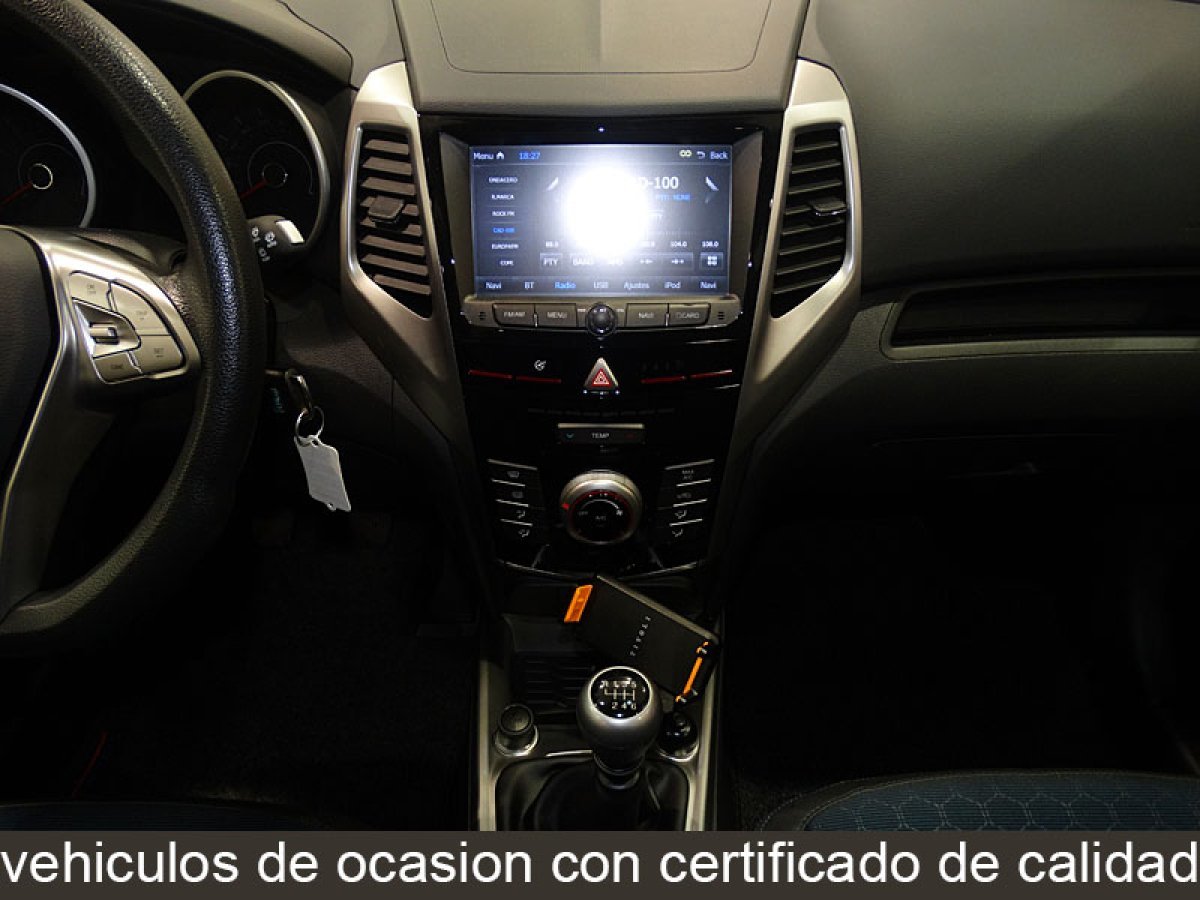 Foto SsangYong Tivoli 20