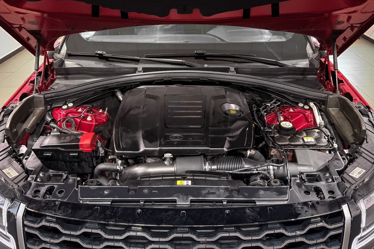 Foto Land-Rover Range Rover Velar 8