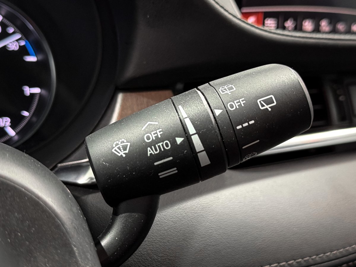 Foto Mazda Mazda6 24