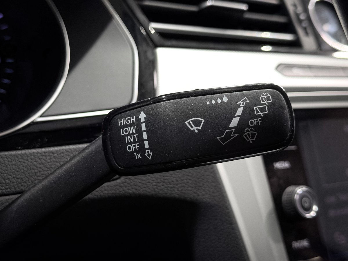 Foto Volkswagen Passat Variant 24