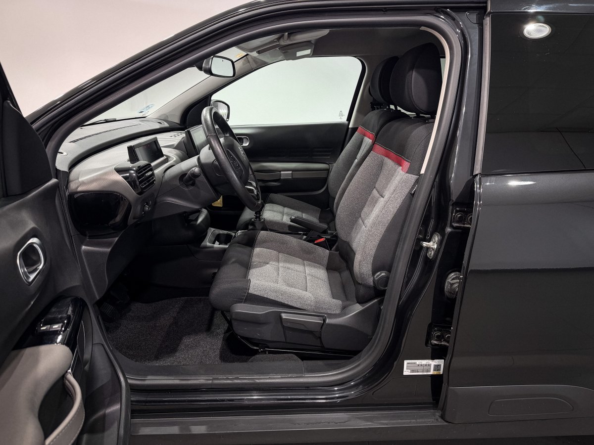 Foto Citroën C4 Cactus 10