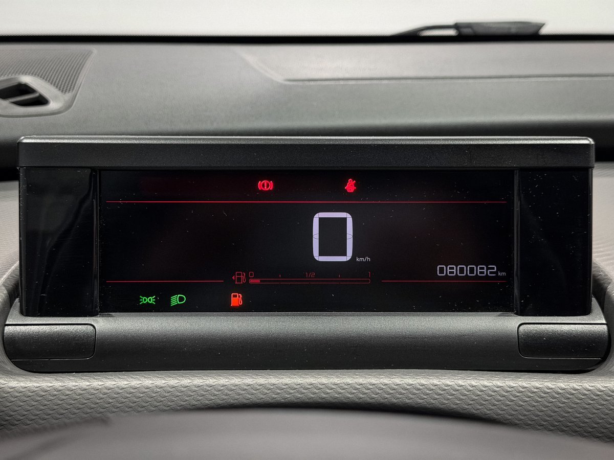 Foto Citroën C4 Cactus 14