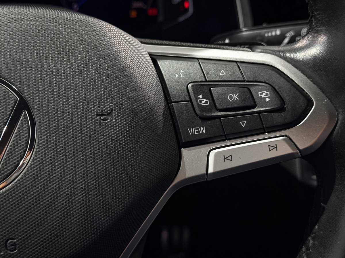 Foto Volkswagen Taigo 22