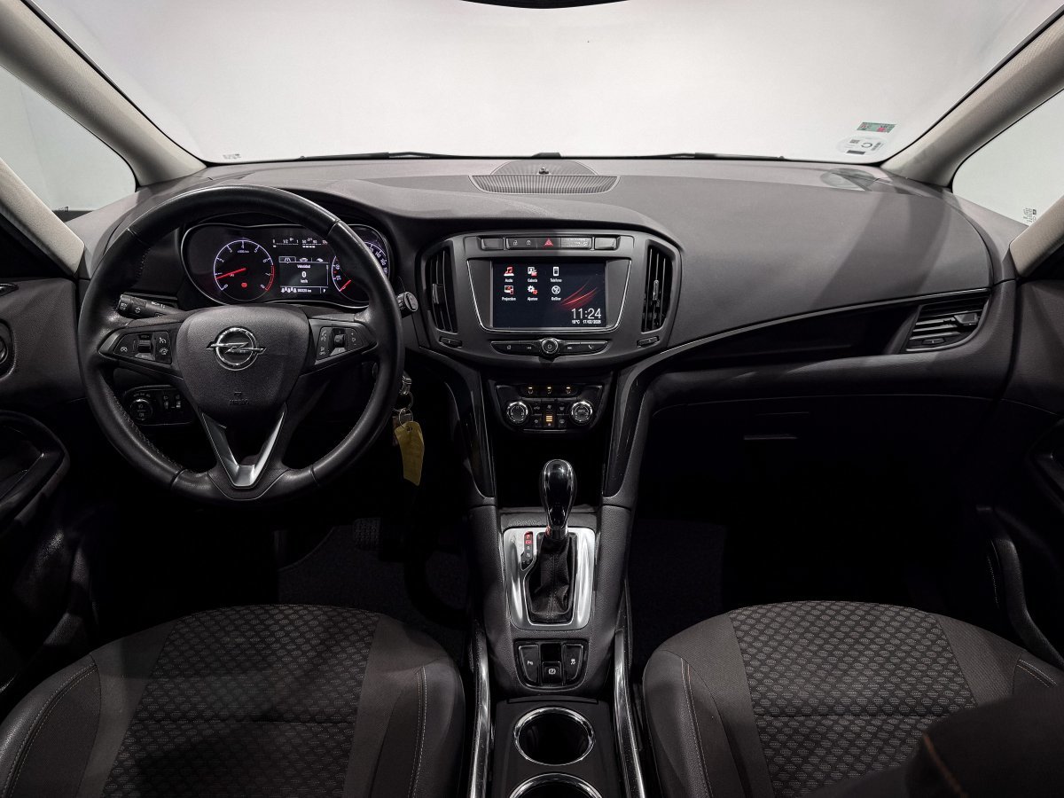 Foto Opel Zafira 18