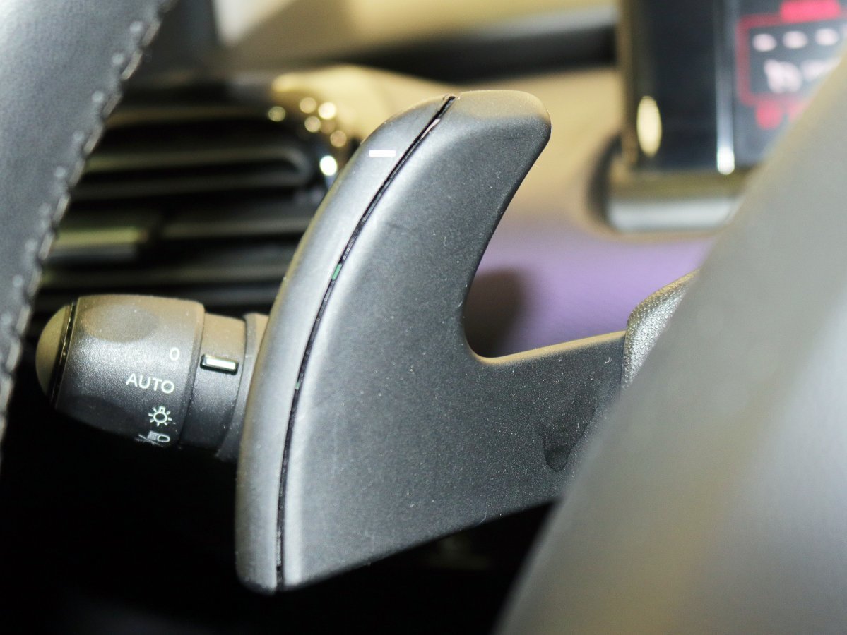 Foto Citroën C4 Cactus 30